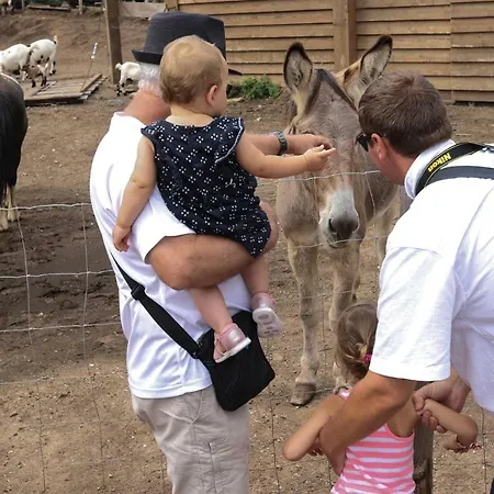 De La Distillerie Couette-café *