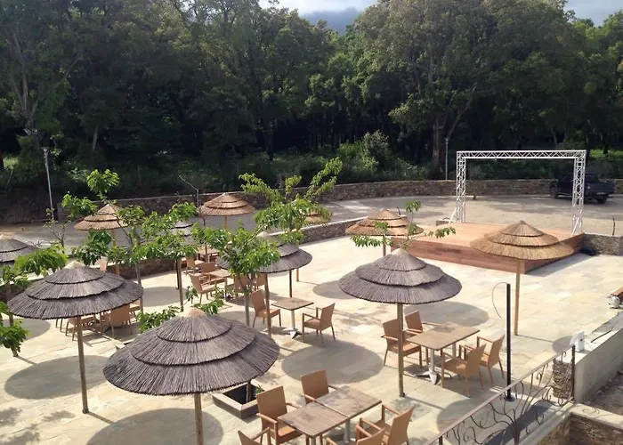 فندق مبيت وإفطار De La Distillerie *