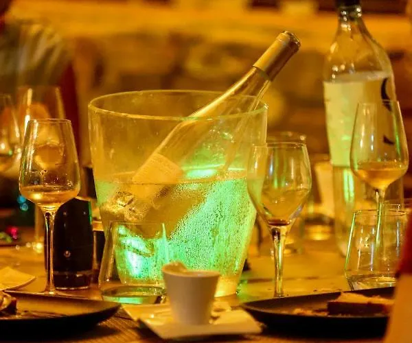 De La Distillerie فندق مبيت وإفطار